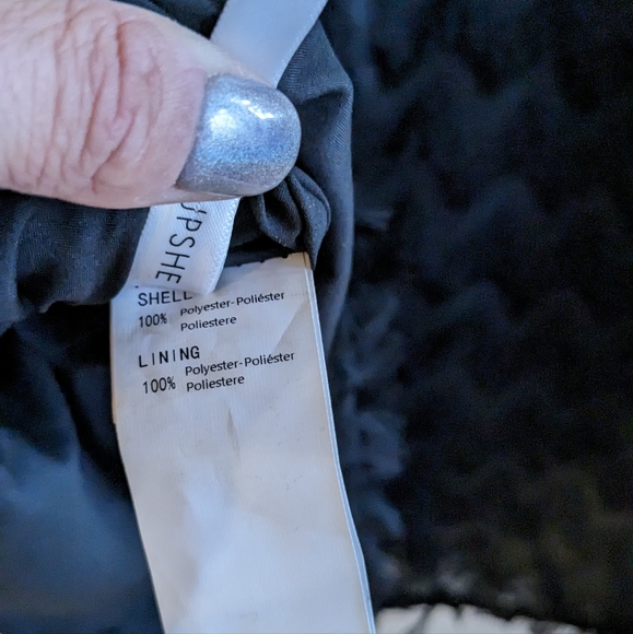 Fun textured going out tank - Picture 4 of 4